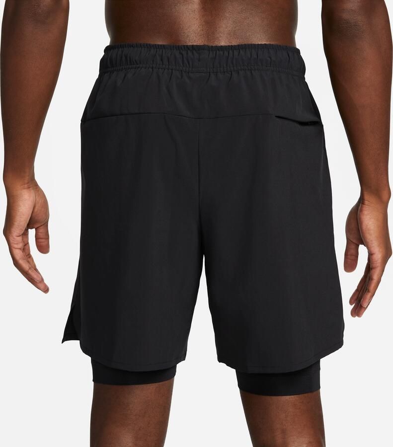 Nike Unlimited multifunctionele 2-in-1 herenshorts met Dri-FIT (18 cm) Zwart - Foto 3