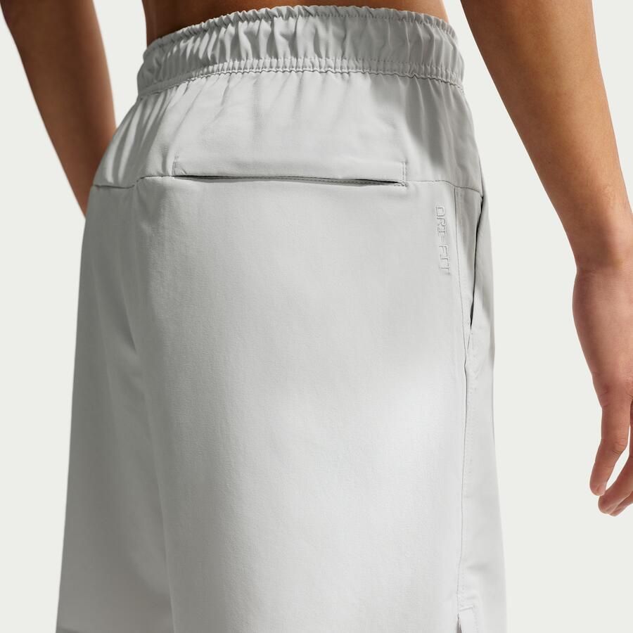 Nike Unlimited multifunctionele niet-gevoerde herenshorts met Dri-FIT (18 cm) Grijs