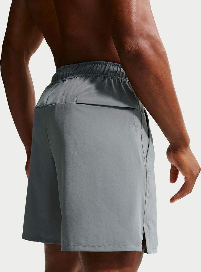 Nike Unlimited multifunctionele niet-gevoerde herenshorts met Dri-FIT (18 cm) Grijs - Foto 7