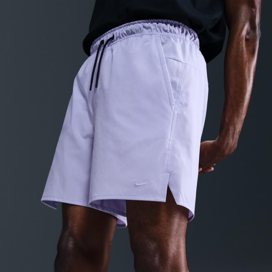Nike Unlimited multifunctionele niet-gevoerde herenshorts met Dri-FIT (18 cm) Paars