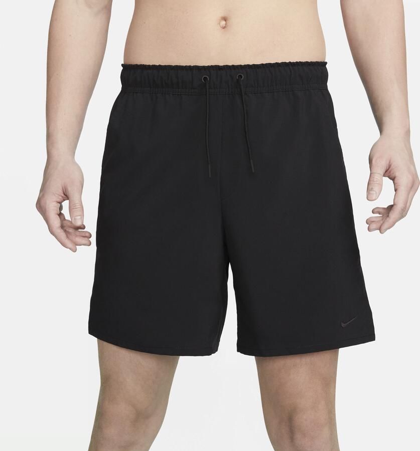Nike Unlimited multifunctionele niet-gevoerde herenshorts met Dri-FIT (18 cm) Zwart - Foto 4