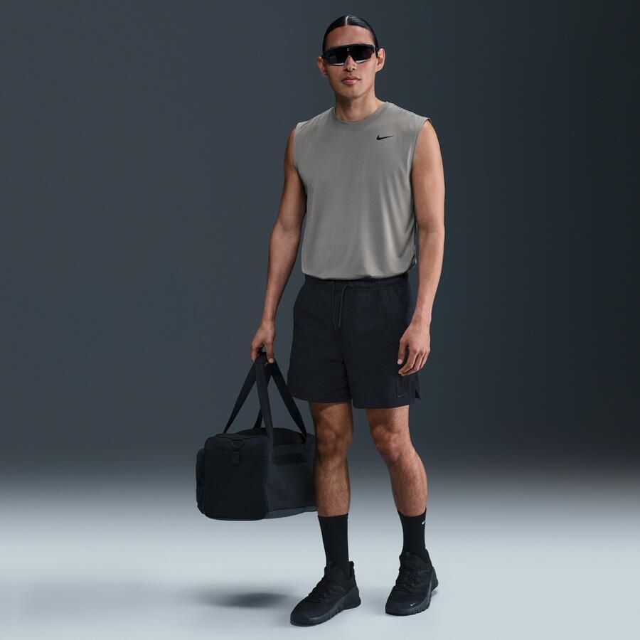 Nike Unlimited multifunctionele niet-gevoerde herenshorts van seersucker met Dri-FIT (13 cm) Zwart - Foto 4