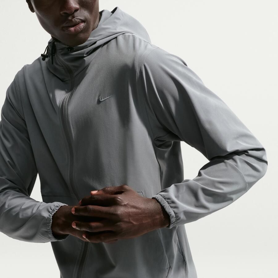 Nike Unlimited veelzijdig Repel herenjack met capuchon Grijs - Foto 3