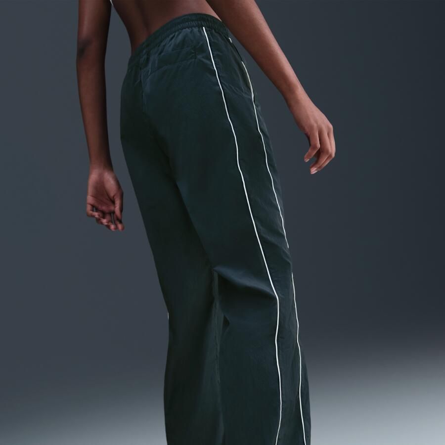 Nike Windrunner geweven damesbroek met hoge taille en open zomen Groen - Foto 2