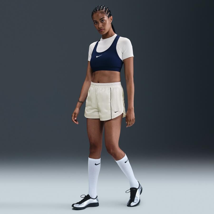 Nike Windrunner geweven damesshorts met halfhoge taille (5 cm) Wit - Foto 4