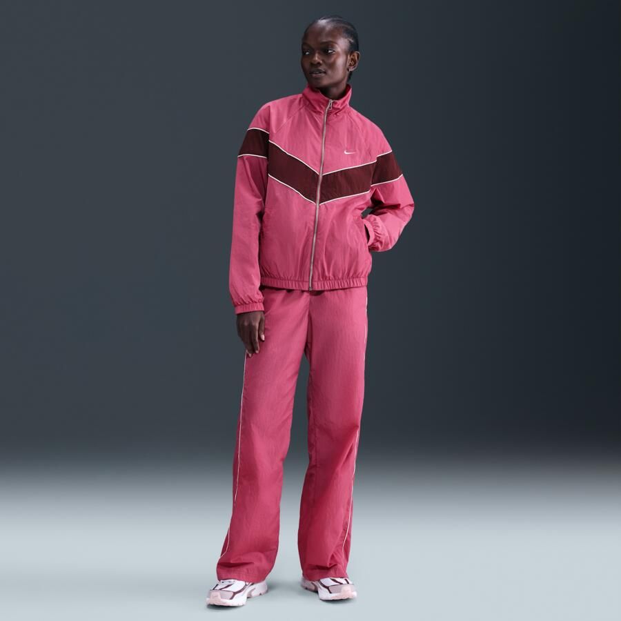 Nike Windrunner ruimvallend geweven damesjack met uv-bescherming en rits over de hele lengte Paars - Foto 3