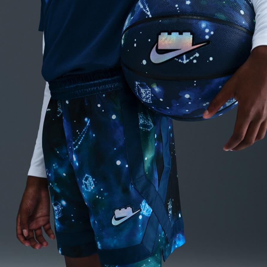 Nike x LEGO Collection Dri-FIT crossover shorts voor kids Blauw