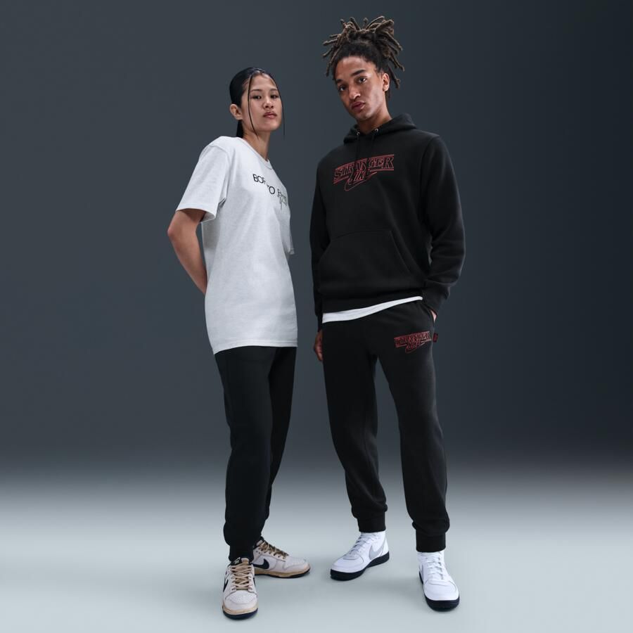 Nike x Stranger Things fleecebroek voor heren Zwart - Foto 4