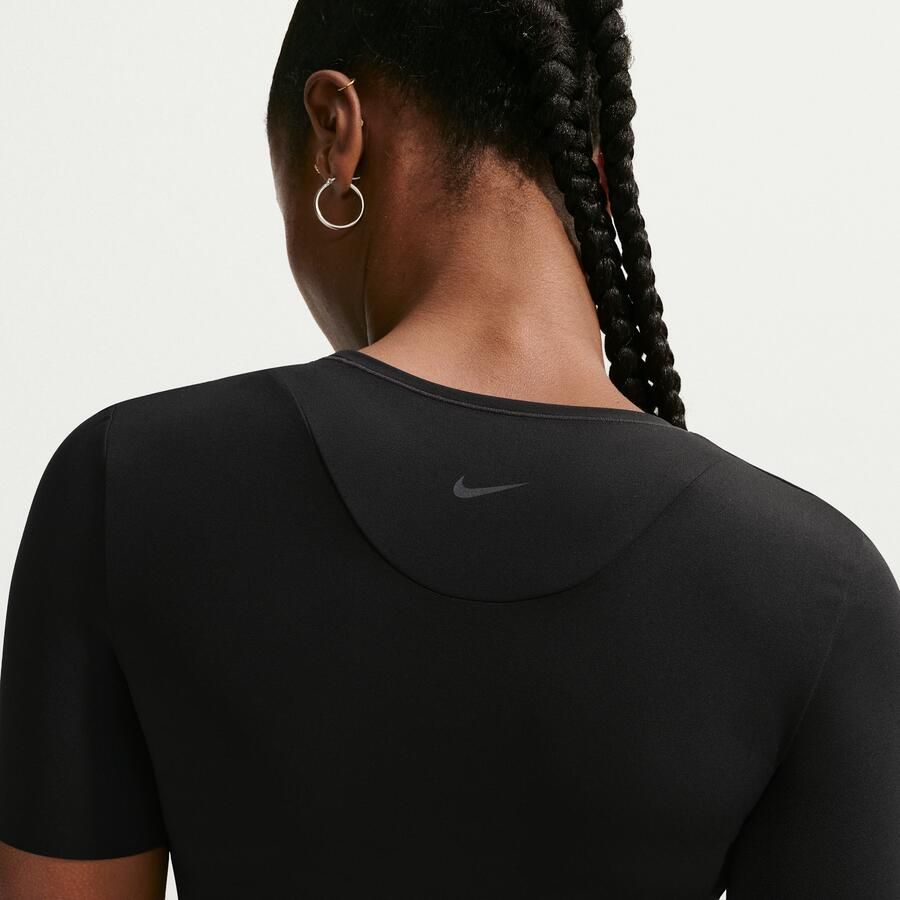 Nike Zenvy Dri-FIT damestop met korte mouwen Zwart