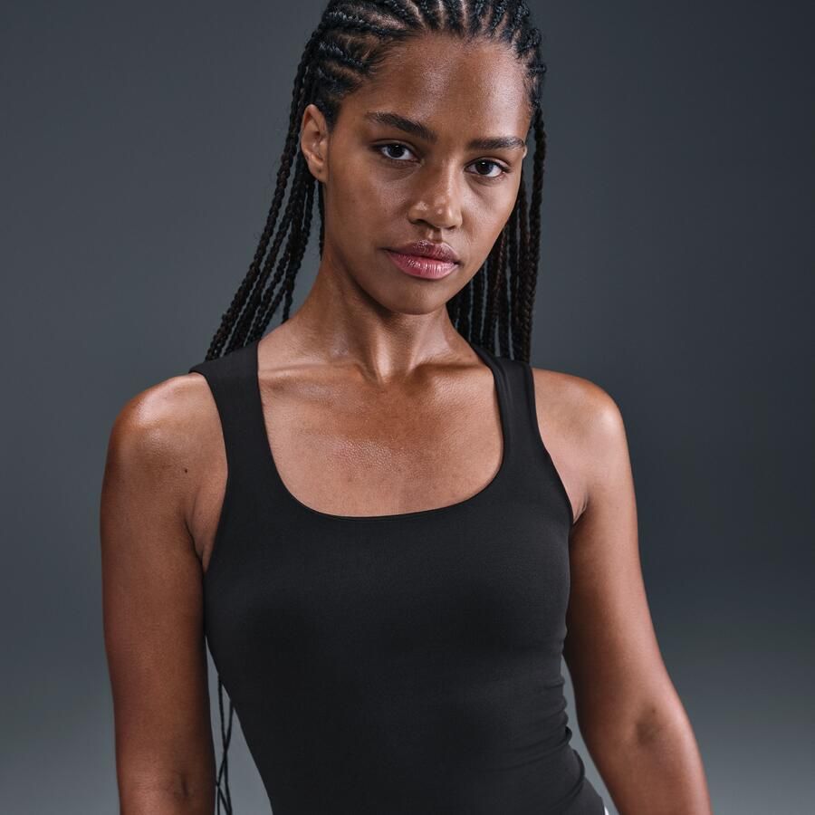 Nike Zenvy Dri-FIT tanktop voor dames Zwart - Foto 4