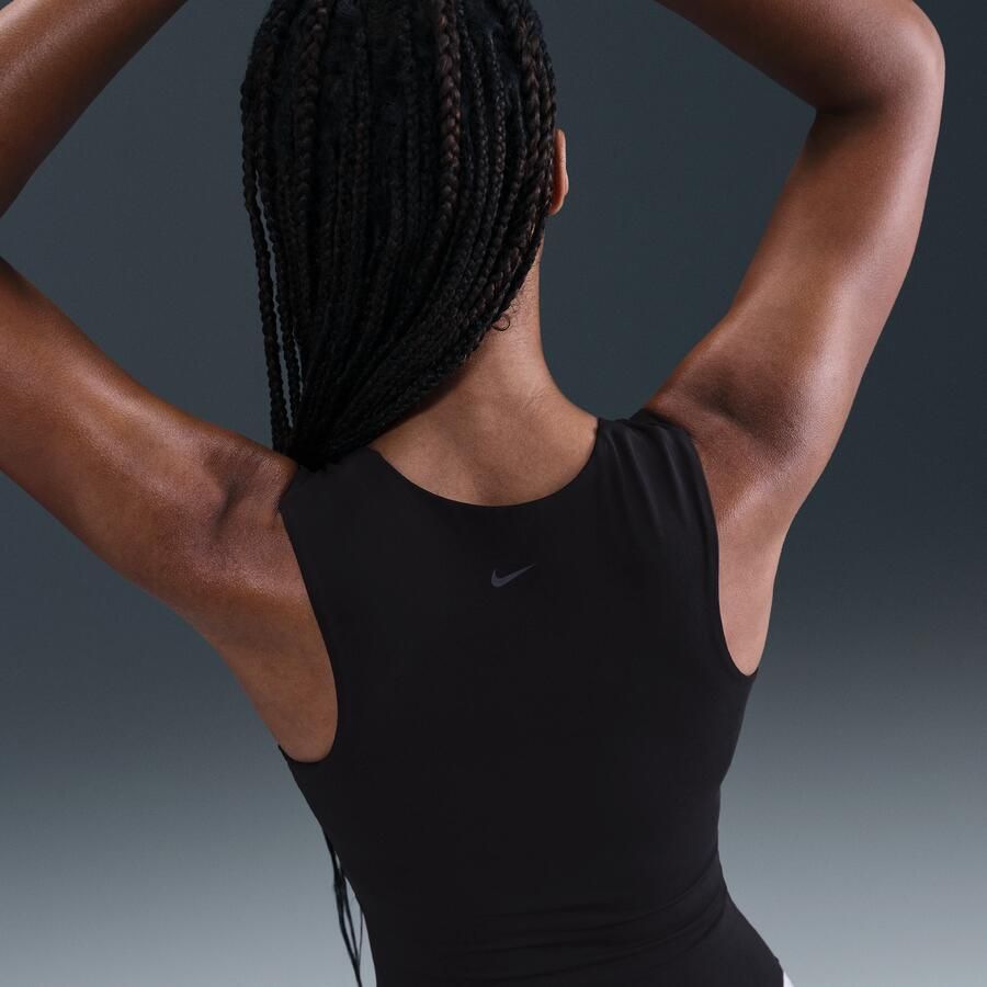 Nike Zenvy Dri-FIT tanktop voor dames Zwart