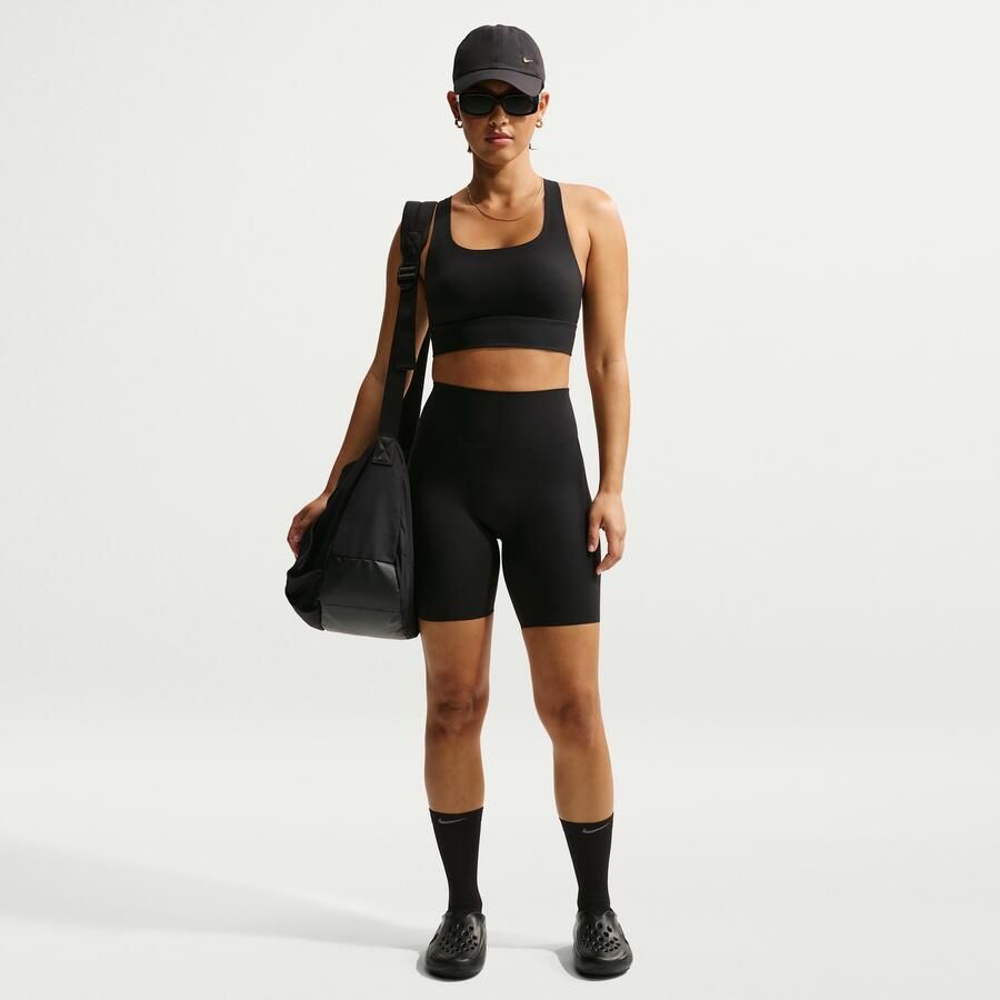 Nike Zenvy lange sport-bh met vulling en lichte ondersteuning Zwart