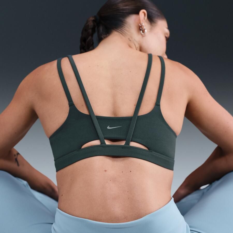 Nike Zenvy Strappy sport-bh met vulling en lichte ondersteuning Groen - Foto 2