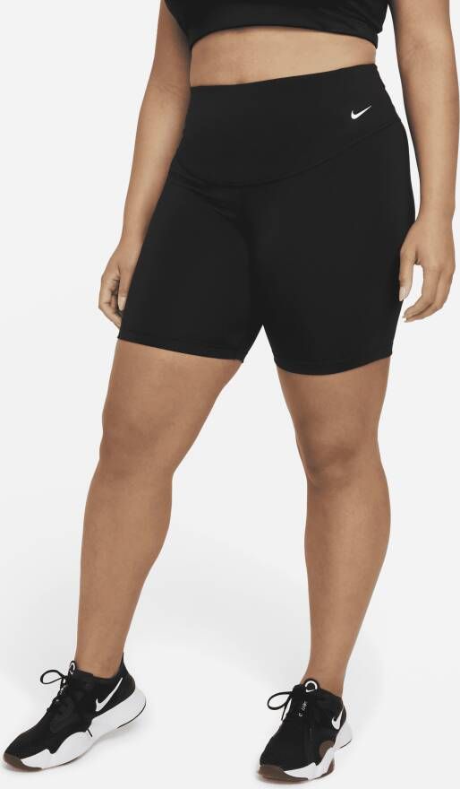 Nike One Bikeshorts met halfhoge taille voor dames (Plus Size 18 cm) Zwart