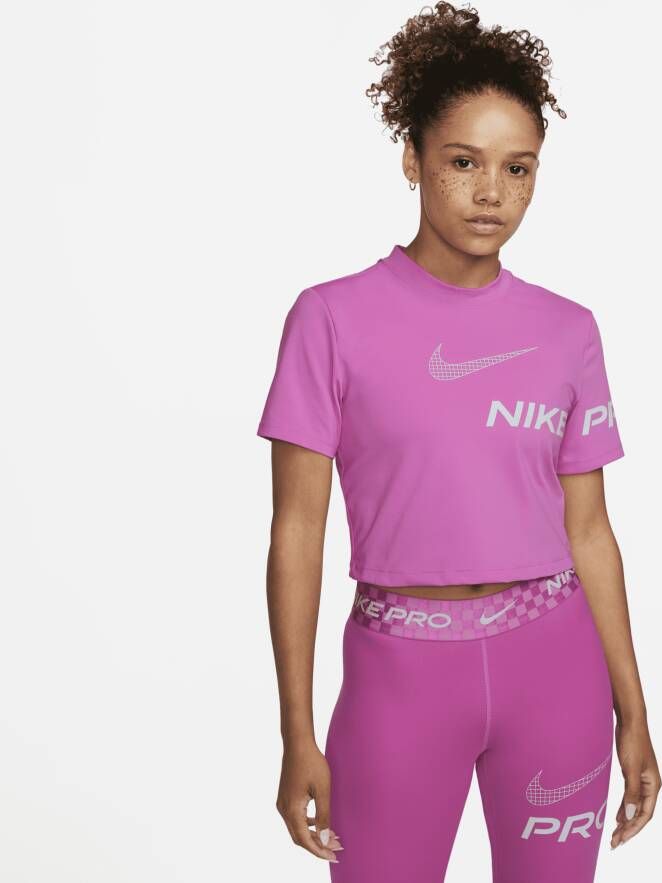 Nike Pro Dri-FIT Korte trainingstop met graphic en korte mouwen voor dames Roze