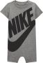Nike Futura rompertje voor baby's (0-9 maanden) Grijs - Thumbnail 1