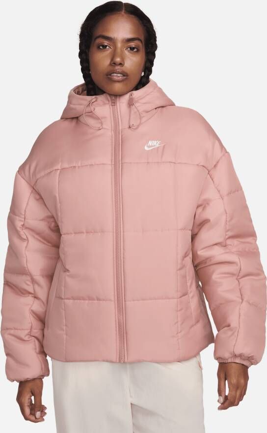 Nike Sportswear Classic Puffer Therma-FIT ruimvallend damesjack met capuchon Roze