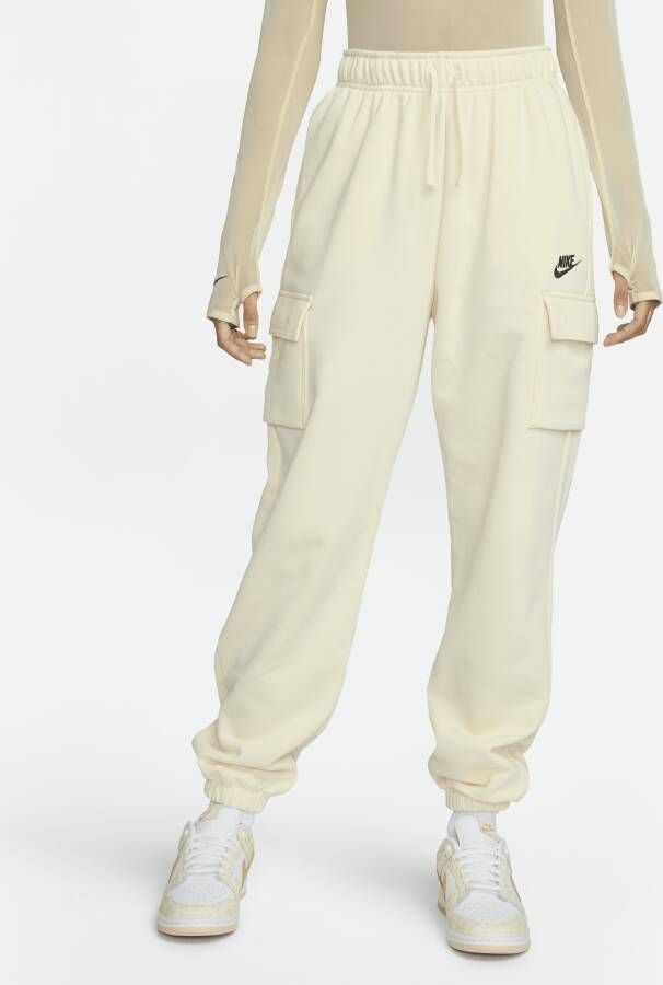 Nike Sportswear Club Fleece Oversized cargo trainingsbroek met halfhoge taille voor dames Wit
