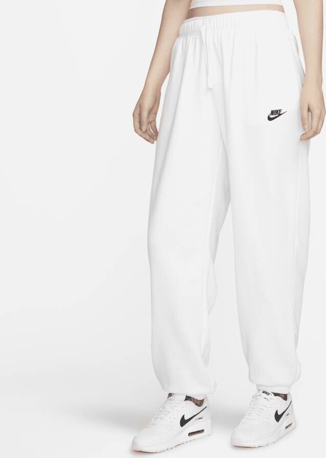 Nike Sportswear Club Fleece Oversized joggingbroek met halfhoge taille voor dames Wit