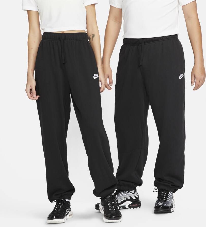 Nike Sportswear Club Fleece Oversized joggingbroek met halfhoge taille voor dames Zwart