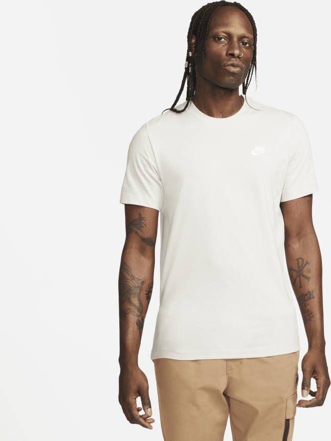 Nike Sportswear Club Tee T-shirts Kleding light bone maat: XS beschikbare maaten:XS S M L