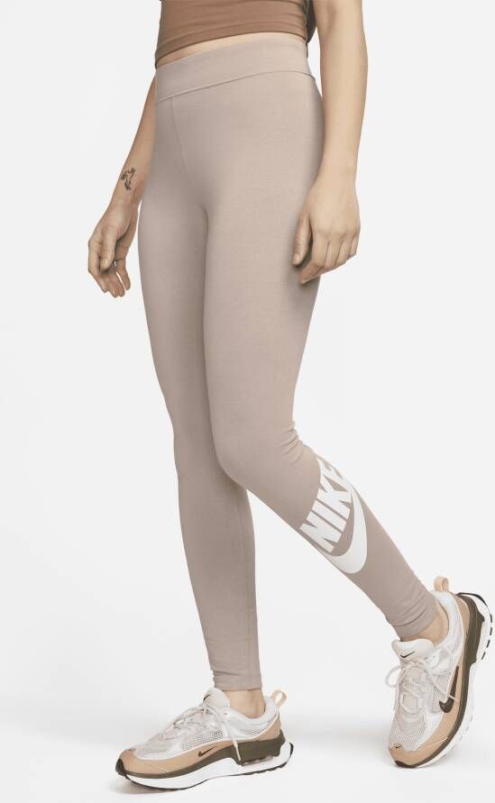 Nike Sportswear Essential Legging met hoge taille en logo voor dames Bruin