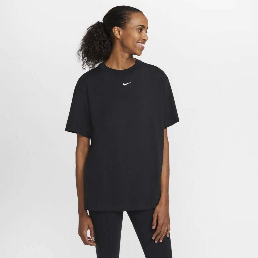 Nike Sportswear Essential Oversized damestop met korte mouwen Zwart