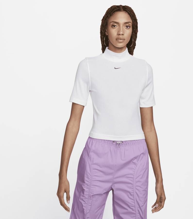 Nike Sportswear Essentials geribde damestop met hoge kraag en korte mouwen Wit