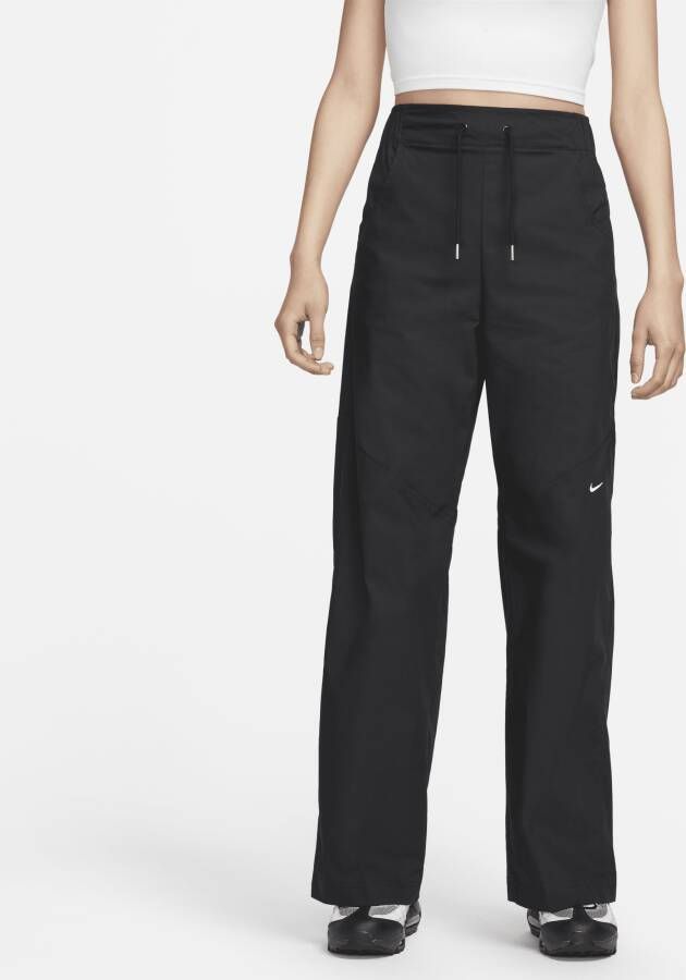 Nike Sportswear Essentials geweven damesbroek met hoge taille Zwart