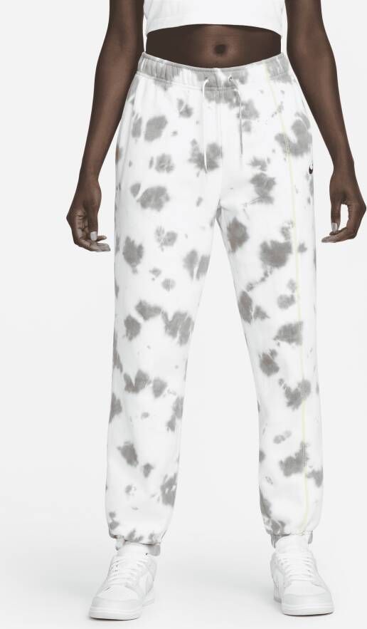 Nike Sportswear Fleecebroek met tie-dye-print voor dames Grijs