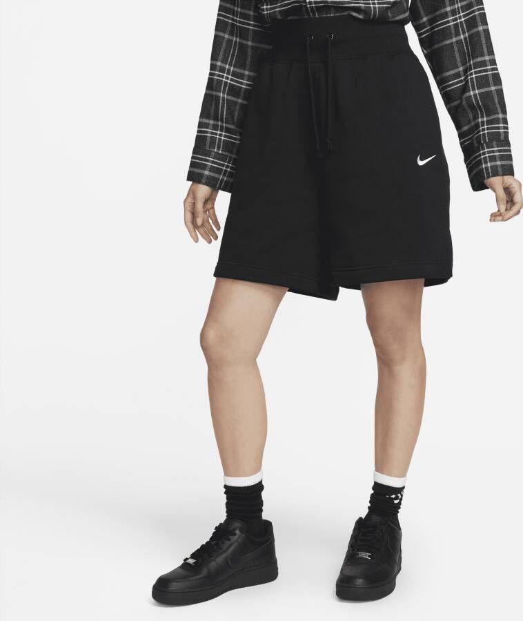 Nike Sportswear Phoenix Fleece Damesshorts met ruimvallende pasvorm en hoge taille Zwart