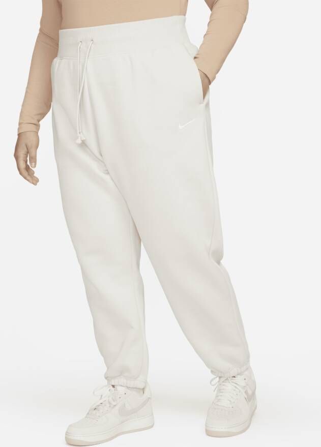 Nike Sportswear Phoenix Fleece Oversized joggingbroek met hoge taille voor dames (Plus Size) Bruin