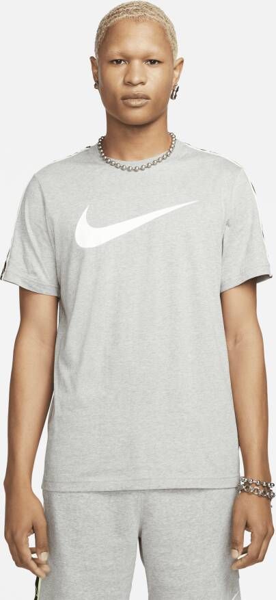 Nike Sportswear Repeat T-shirt voor heren Grijs