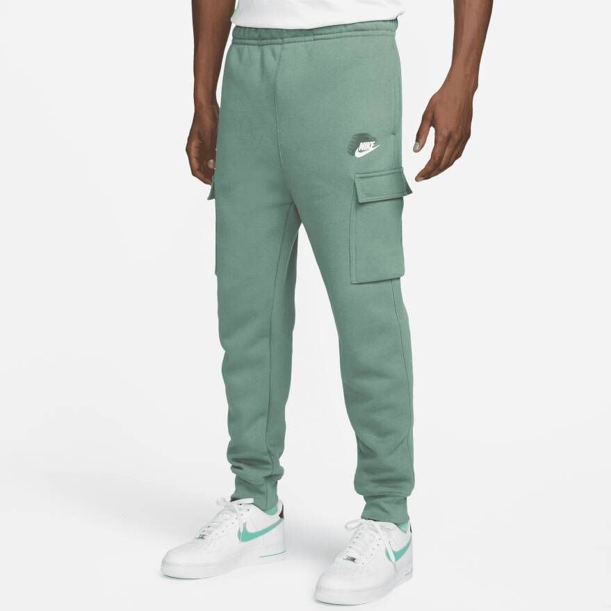 Nike Sportswear Standard Issue Cargobroek voor heren Groen