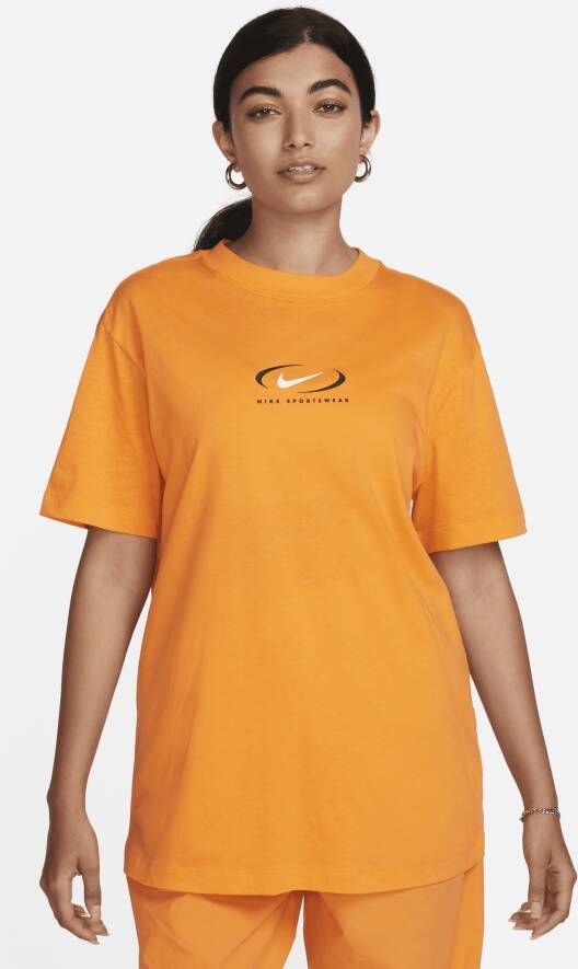 Nike Sportswear T-shirt met graphic voor dames Oranje