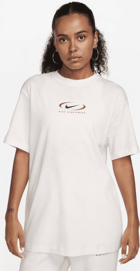 Nike Sportswear T-shirt met graphic voor dames Wit