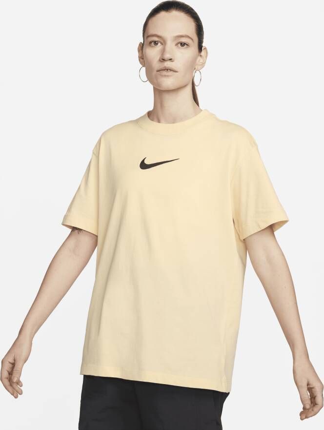 Nike Sportswear T-shirt voor dames Bruin