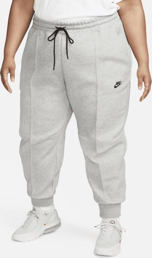 Nike Sportswear Tech Fleece joggingbroek met halfhoge taille voor dames (Plus Size) Grijs