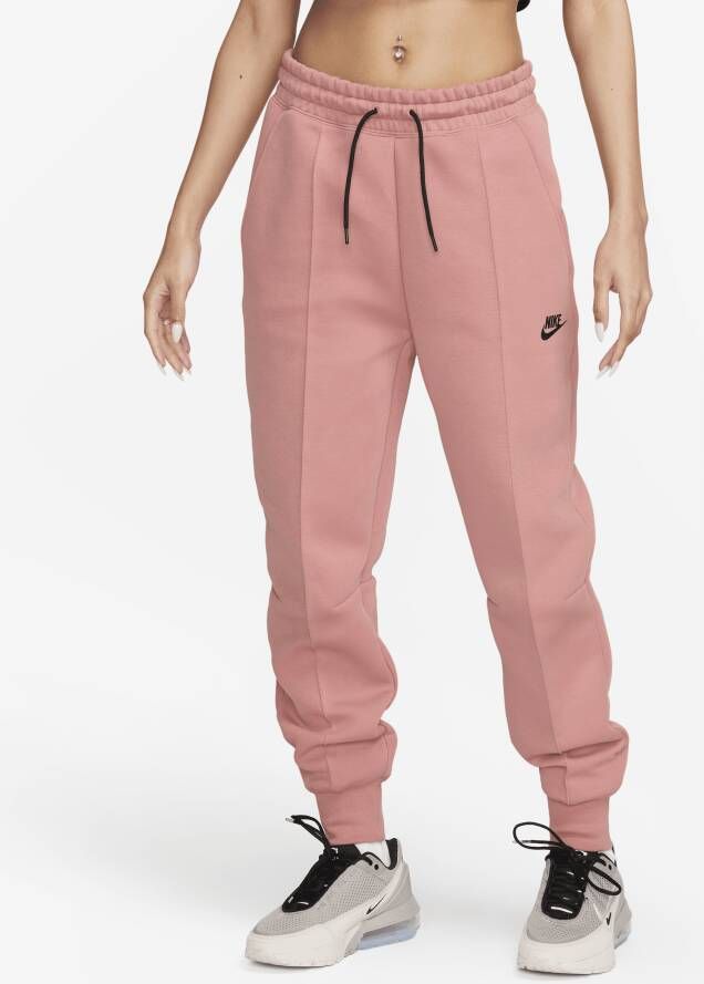 Nike Sportswear Tech Fleece Joggingbroek met halfhoge taille voor dames Roze