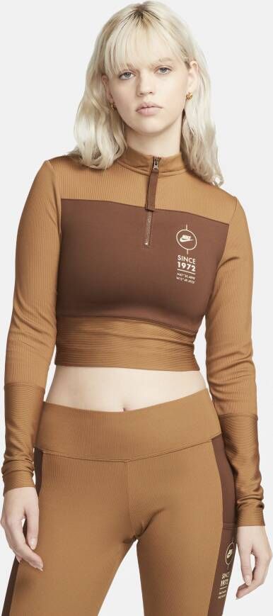 Nike Sportswear Utility geribde sporttop met lange mouwen voor dames Bruin