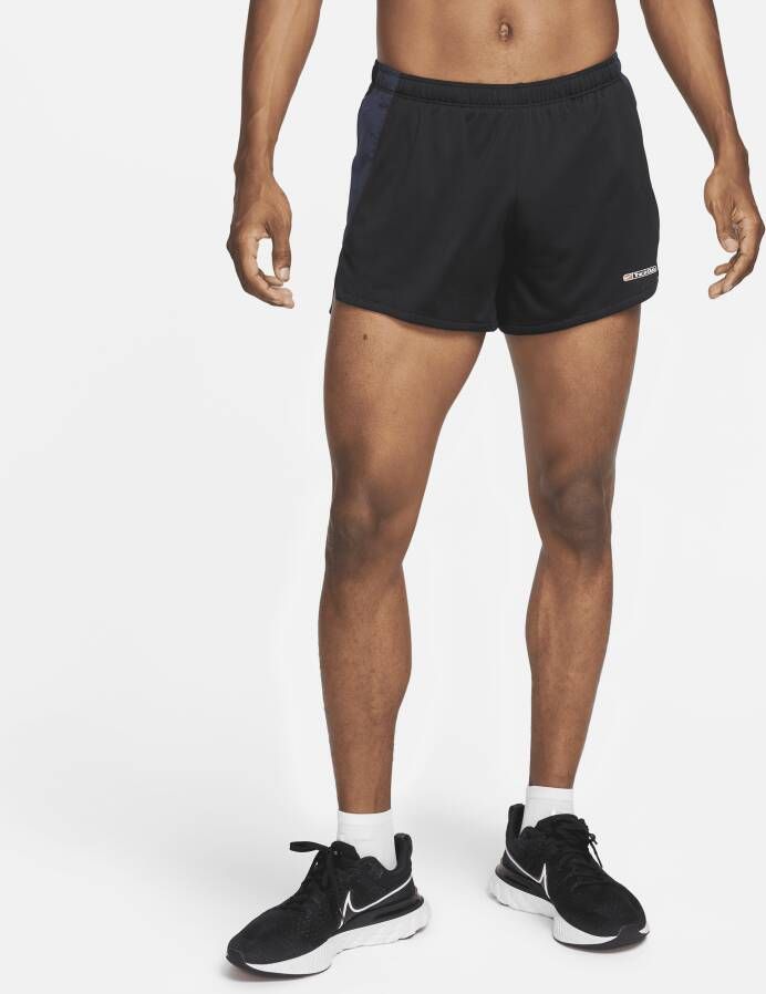 Nike Track Club Dri-FIT hardloopshorts met binnenbroek voor heren (8 cm) Zwart