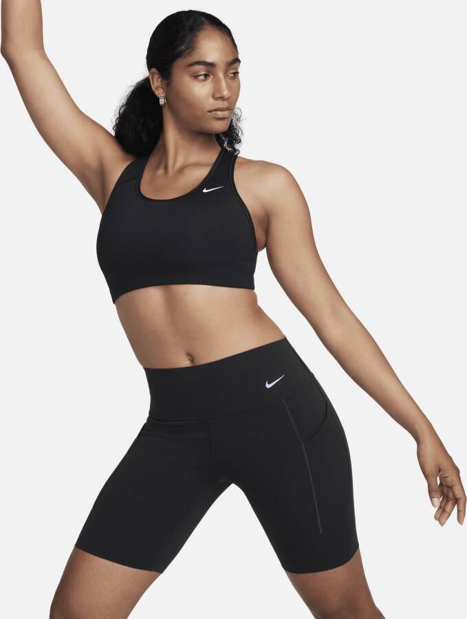 Nike Universa Bikershorts met halfhoge taille zakken en medium ondersteuning voor dames (20 cm) Zwart