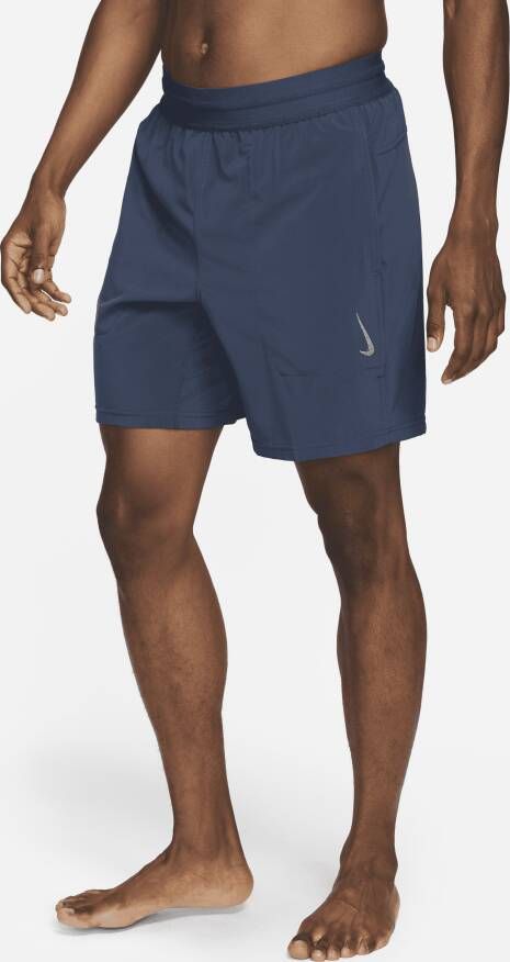 Nike Yoga Dri-FIT Herenshorts Blauw