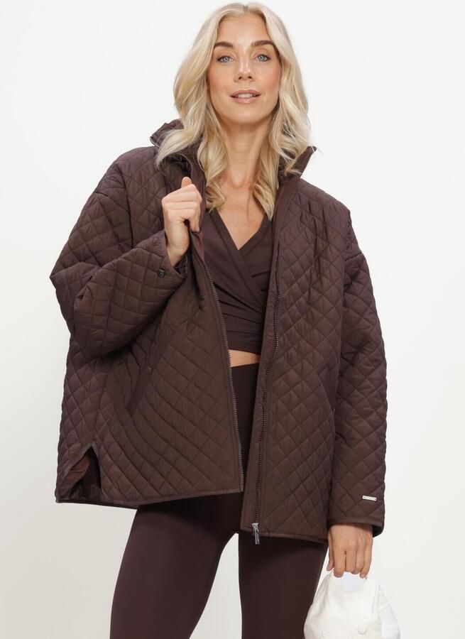 AIM'N Dames Jassen Oversized Quilted Jacket Bruin