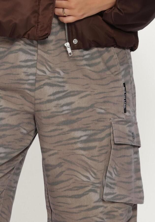 ALIX THE LABEL Dames Broeken Ladies Woven Cargo Pants Taupe - Foto 3