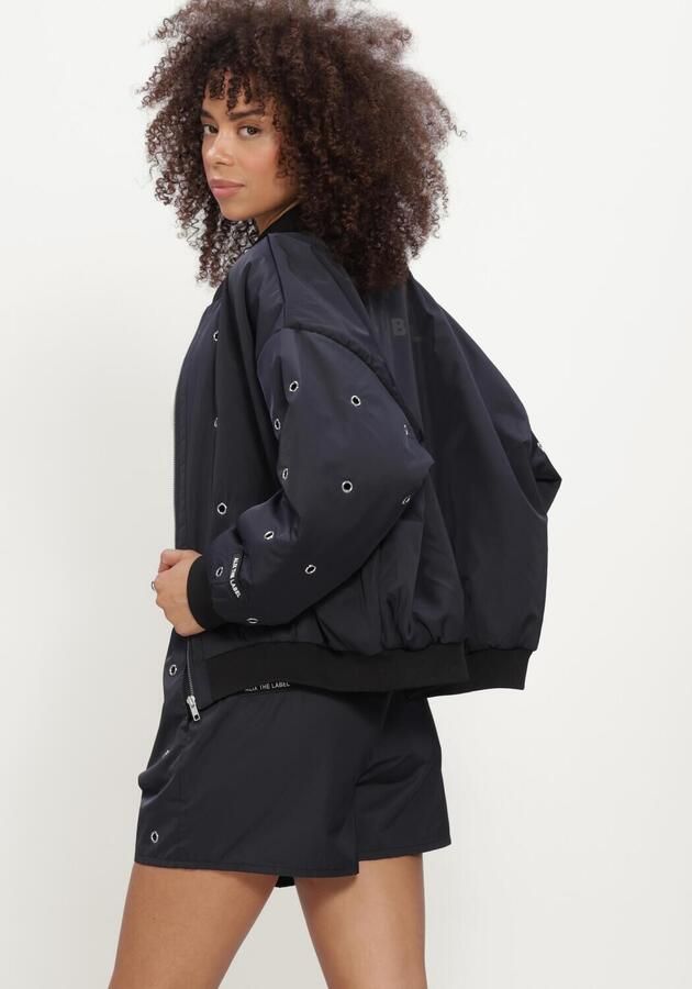 ALIX THE LABEL Dames Jassen Ladies Woven Eyelet Bomber Zwart - Foto 3