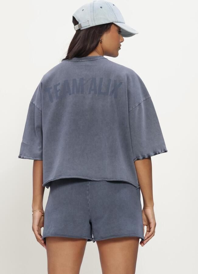ALIX THE LABEL Dames Tops & T-shirts Ladies Knitted Cut Seam Sweat T-shirt Blauw