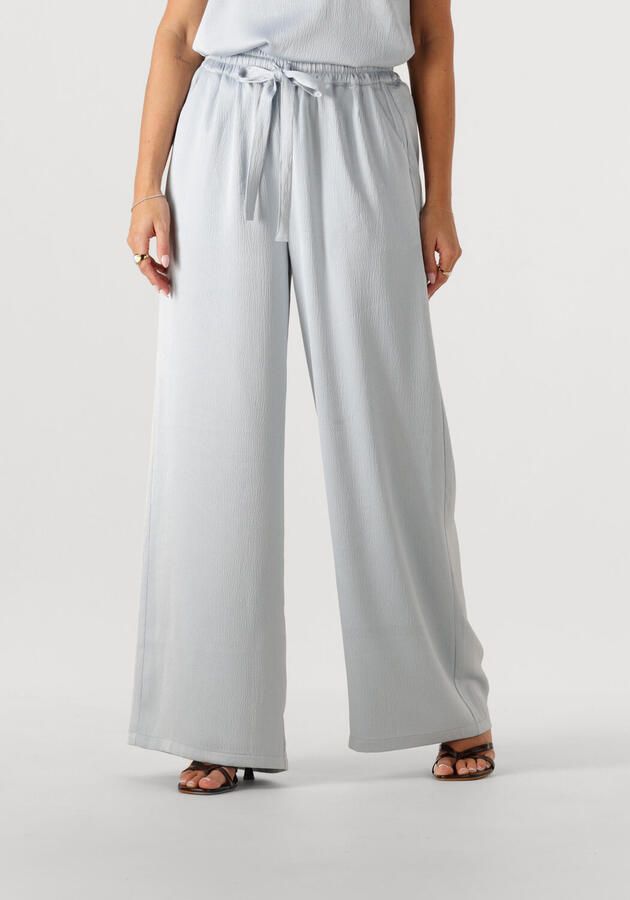 AMAYA Amsterdam satijnen high waist broek lichtblauw