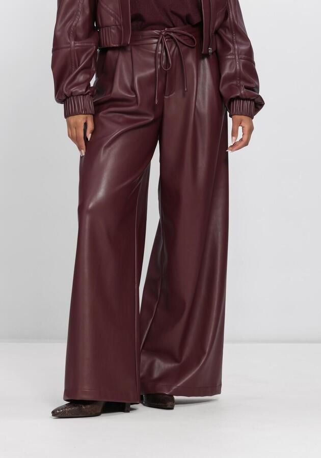 AMAYA Amsterdam imitatieleren wide leg broek donkerrood
