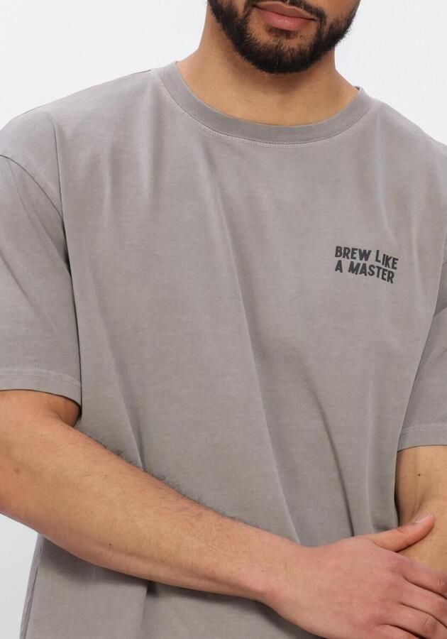 ANERKJENDT Heren Polo's & T-shirts Akvillads Brewlikeamaster Ss Tee Taupe - Foto 4